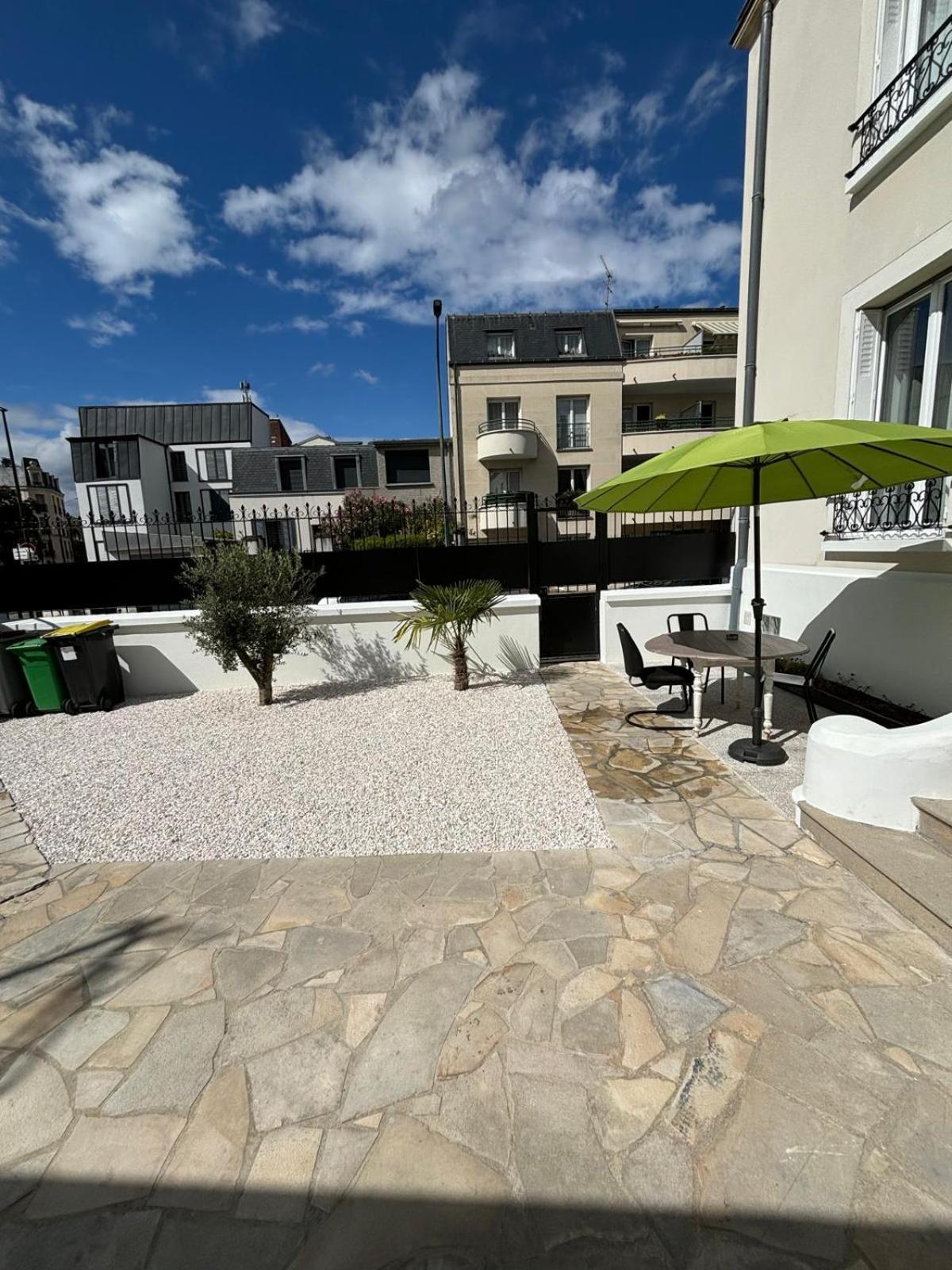 Appartement 2 Chambres Dans Une Belle Maison A Proximite De Paris Asnières المظهر الخارجي الصورة